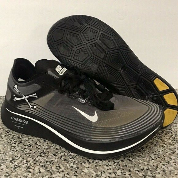 nike undercover zoom fly